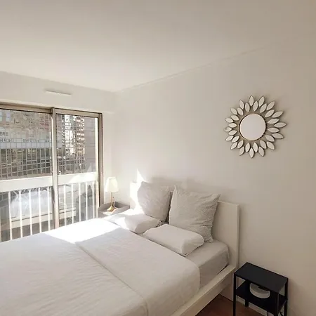 Cosy 2br La Defense, 10min Walk Metro Lägenhet *