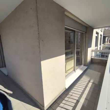 Cosy 2br La Defense, 10min Walk Metro Lägenhet Courbevoie