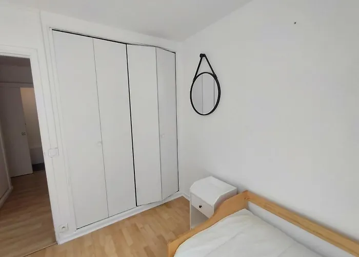 Cosy 2br La Defense, 10min Walk Metro Courbevoie
