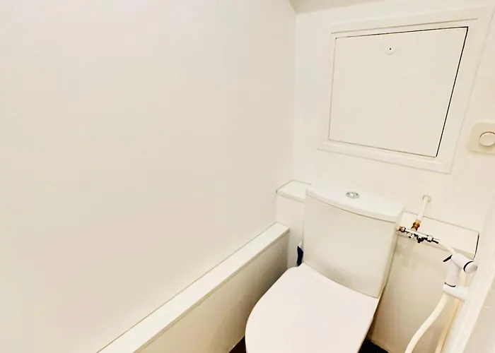 Lägenhet Cosy 2br La Defense, 10min Walk Metro *